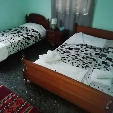 Nala's House * Leonídion