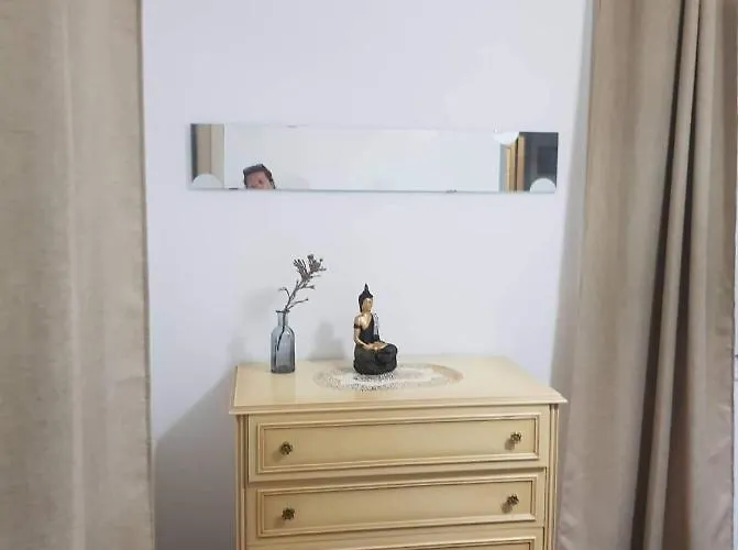 Nala's House 아파트 Leonídion