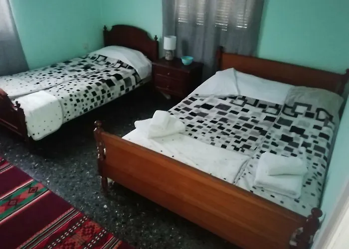 Nala's House * Leonídion